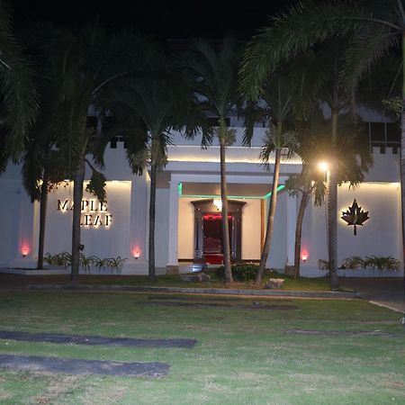 Maple Leaf Hotel Negombo Eksteriør billede