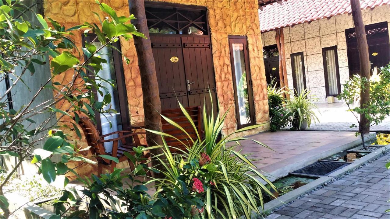 Maple Leaf Hotel Negombo Eksteriør billede