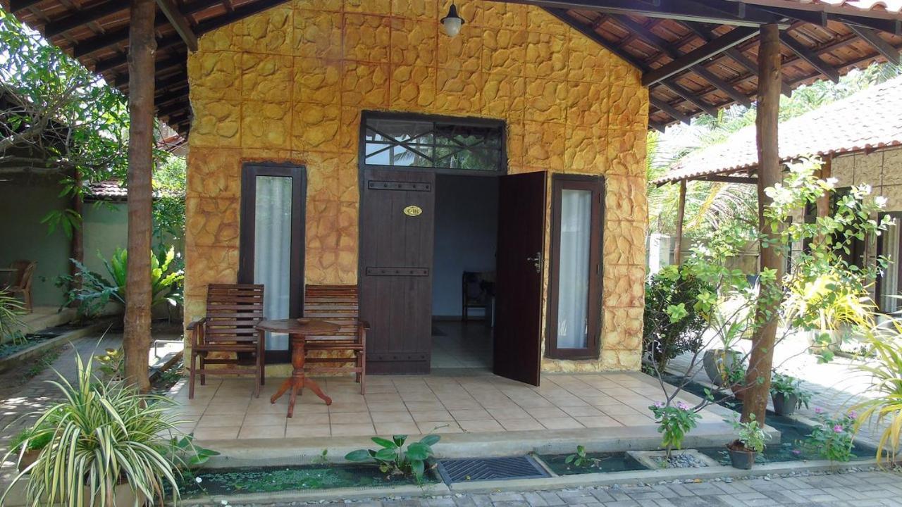 Maple Leaf Hotel Negombo Eksteriør billede