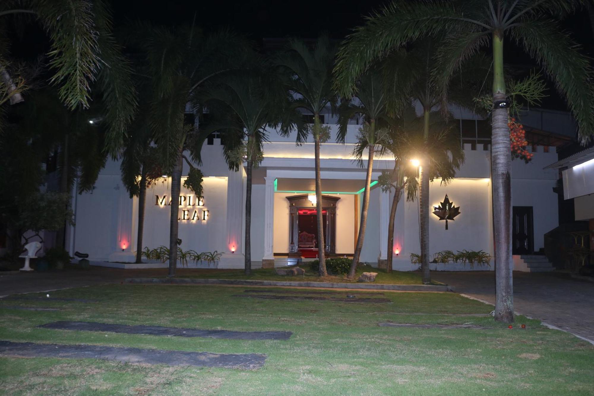 Maple Leaf Hotel Negombo Eksteriør billede